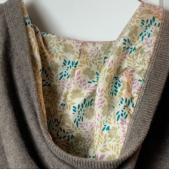 Marc By Marc Jacobs 100% Cashmere Brown Zip Up Sweater Size Medium w floral hood - Picture 4 of 8